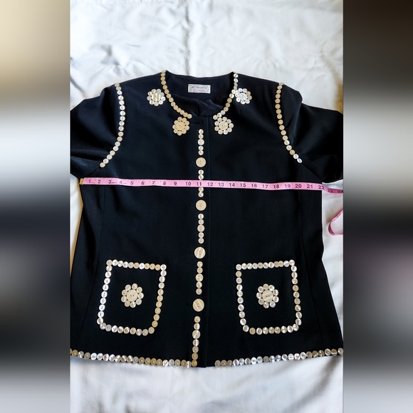 Stunning Vintage Victor Mother of Pearl Button Embellished Jacket - Picture 6 of 6